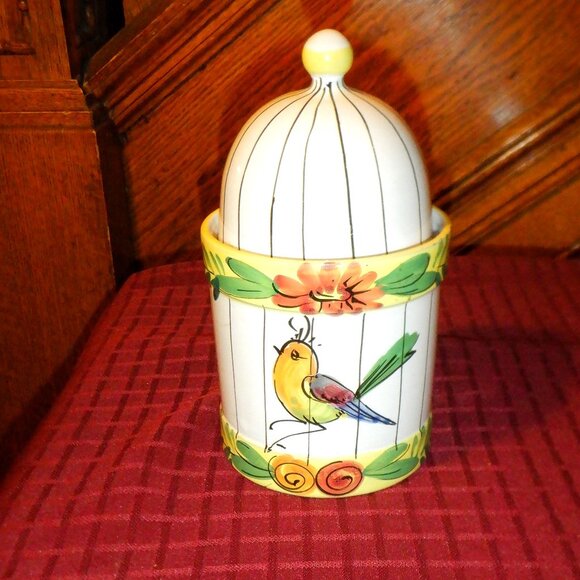 Unique Piece ~~~ CANISTER ~~~ Absolutely Remarkable - Picture 1 of 1